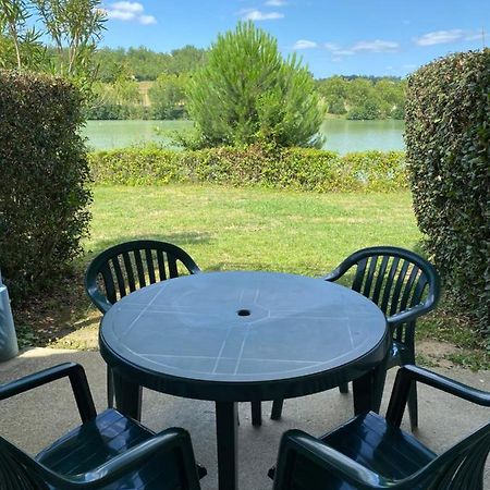 Charmant Studio Au Bord Du Lac マルシアック エクステリア 写真